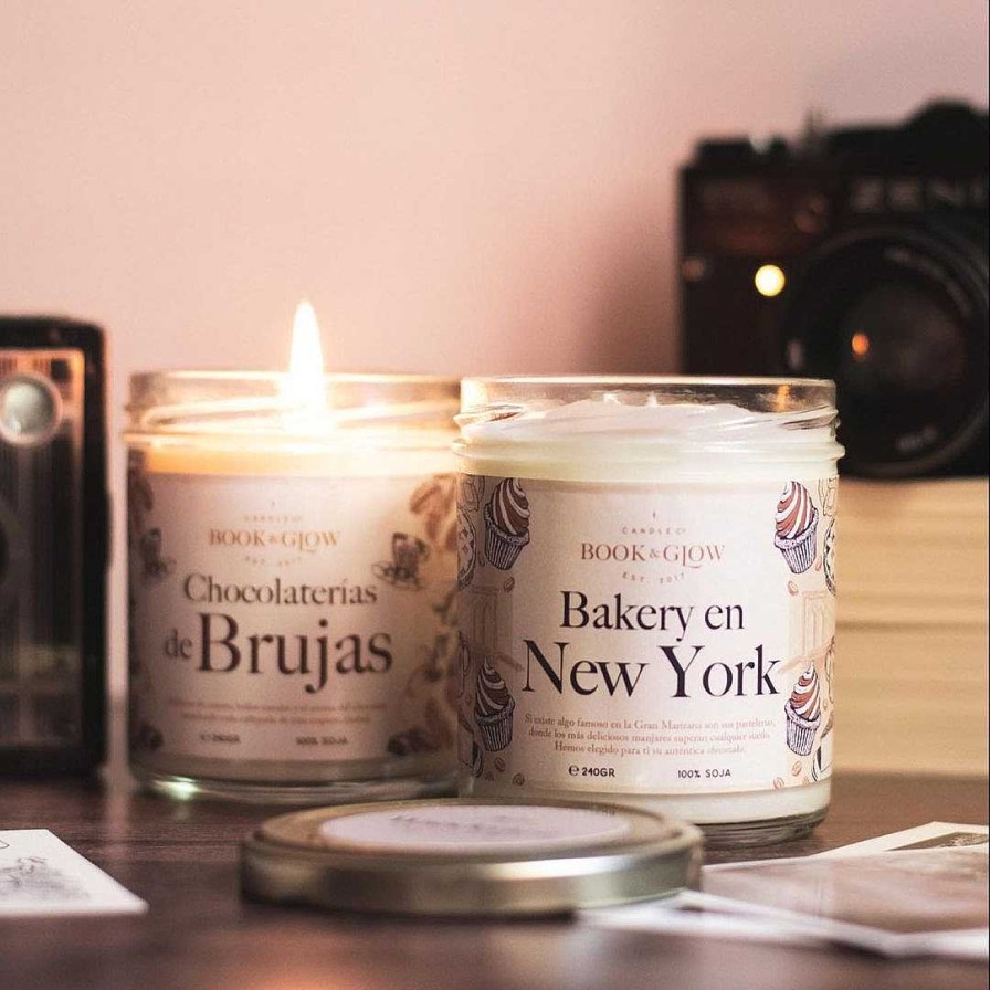 Velas | Book and Glow Book And Glow - *Wanderlust* - Vela De Soja - Chocolater As De Brujas